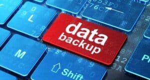 Choosing the Right Backup Solutions: Hardware and Software Options