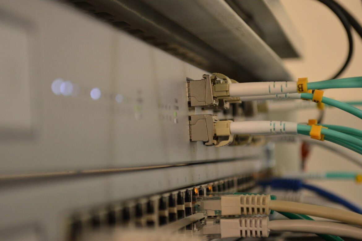 The Advantages of Using Proxies for E-commerce Analytics