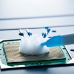 can you use 70 isopropyl alcohol to clean cpu