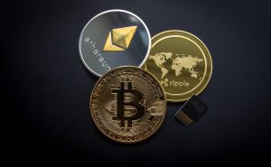 Why do altcoins follow Bitcoin’s price movements?